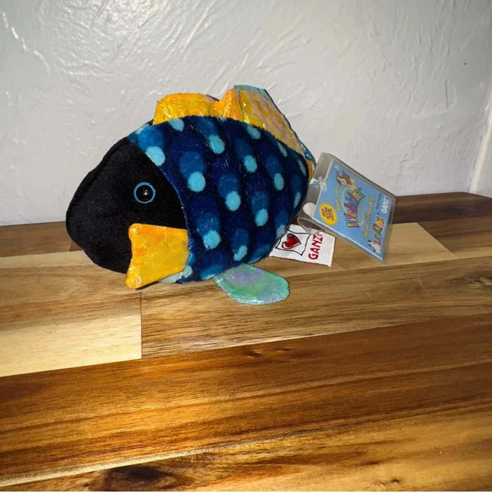 Webkinz Lil’Kinz Blue TriggerFish HS526 Stuffed Animal W New Unused Sealed Code